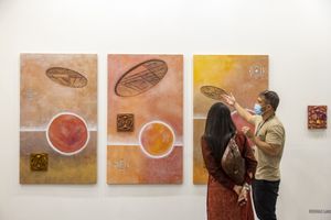 Galeria Karla Osorio, India Art Fair, New Delhi (28 April–1 May 2022). Courtesy © India Art Fair.